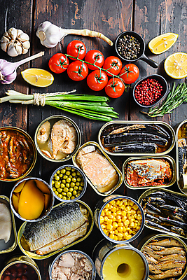 포토 JPG 해외이미지 잡화 음식 토마토 채소 과일 재료 조개 콩 종류 어류 옥수수 사람없음 금속 오픈 항아리 캔 보호 컨테이너 참치 레몬 허브 해산물 파인애플 준비 유기농 완두콩 수납 성분 통조림 로즈메리 내추럴 병조림 청어 해외포토 식물 웰빙 산업 컨셉 재질 어패류 곡류 수중동물 도자기 열대과일 파일형식 이미지허브