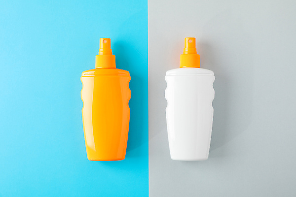 포토 JPG 해외이미지 스튜디오촬영 사람없음 하이앵글 비교 선크림 오브젝트 공병 해외포토 뷰포인트 컨셉 실내 화장품 병_담는 파일형식 이미지허브 이미지허브