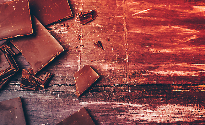 포토 JPG 해외이미지 음식 조각 백그라운드 다이어트 재료 디저트 건강 사탕 사람없음 목재 장식 빨간색 빛 갈색 초콜릿 검은색 어둠 시골 달콤 맛 가루 다발 슬라이스 네온 칼로리 코코아 중독 흙더미 알레르기 깨짐 당뇨병 억울 해외포토 나무 감정 음료 컬러 컨셉 흙 질병 파일형식 더미 이미지허브