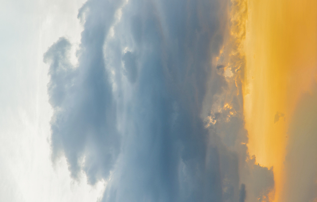 포토 JPG 해외이미지 구름 실루엣 백그라운드 오렌지 텍스트 자연 하늘 날씨 추상 따뜻함 안테나 그림자 미술 풍경 사람없음 야외 파란색 빛 컬러풀 햇빛 뷰티 노란색 일출 어둠 황혼 일몰 자유 분위기 황금 저녁 장면 천국 솜털 스카이라인 수평선 해외포토 자연요소 컬러 컨셉 무늬 과일 통신 문화예술 촬영기법 태양 노을 야간 생태계 파일형식 이미지허브