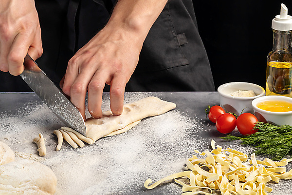 포토 JPG 해외이미지 음식 빵 토마토 공 양파 치즈 피자 파스타 관리 육류 요리 사람없음 노란색 주방 신선 면 뜨거움 칼 달콤 자르기 굽기 뿌리기 상승 반죽 롤 밀가루 부드러움 밀대 버터 솜털 교체 이스트 페스츄리 핸드메이드 호밀 브레첼 해외포토 컬러 컨셉 채소 식재료 모션 주방용품 디저트 유제품 곡류 패스트푸드 서양음식 감각 맛 가루 구이 파일형식 이미지허브