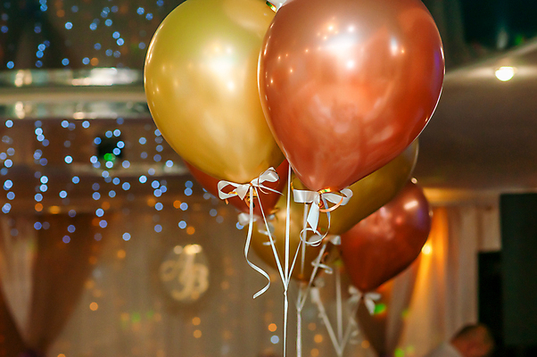 포토 JPG 해외이미지 리본 실내 사람없음 아웃포커스 파티 생일 풍선 해외포토 기념일 촬영기법 이벤트 내부 파일형식 이미지허브