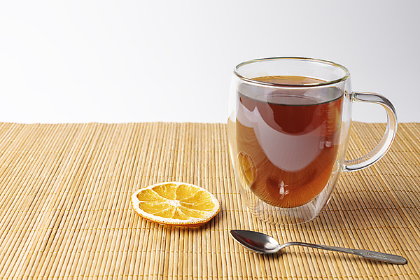 포토 JPG 해외이미지 음료 백그라운드 다이어트 오렌지 유리 아침 건강 사람없음 컵 물 알약 약 검은색 어둠 거품 고통 머그컵 마시기 흰색 뜨거움 액체 떨어짐 질병 약국 두통 아로마 향 카푸치노 에스프레소 테라피 조제 따뜻한음료 모카 복용 카페인 편두통 해외포토 주간 자연요소 식기 감정 커피 컬러 컨셉 과일 의학 모션 재질 뷰티 만들기 파일형식 이미지허브