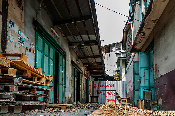 포토 JPG 해외이미지 전통 디자인 문화 벽 백그라운드 패턴 건축양식 공장 태국 벽돌 주택 미술 동양인 사람없음 야외 건물 목재 장식 빛 갈색 문 검은색 어둠 손상 회색 수확 도시 클래식 위험 버리기 묘사 부식 폐허 질감 시멘트 골절 그런지 깨짐 미장 옛날 아연 해외포토 나무 건축물 건축 아시아 컬러 컨셉 무늬 농업 재료 공업 의학 모션 문화예술 인종 영양소 파일형식 이미지허브