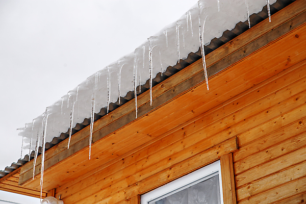 포토 JPG 해외이미지 계절 컨셉 겨울 패턴 자연 유리 지붕 날씨 거리 매달리기 사람없음 야외 건물 물 파란색 빛 태양 냉동 얼음 봄 추위 흰색 투명 떨어짐 위험 시원함 크리스탈 서리 날카로움 온도 고드름 내추럴 온실 전경 해외포토 자연요소 건축물 컬러 무늬 모션 재질 풍경 광석 생태계 파일형식 탑뷰 이미지허브