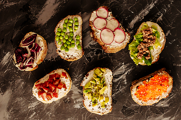 포토 JPG 해외이미지 전통 접시 음식 빵 백그라운드 토마토 유리 탁자 휴가 치즈 샌드위치 건강 사람없음 소풍 파티 우주 와인 저녁식사 이탈리아 시골 플랫 애피타이저 바게트 정상 지중해 올리브 머리위 위치 연어 바질 아보카도 무화과 점심식사 브루스케타 스페인어 총각무 타파스 해외포토 식기 열매 유럽 바다 가구 채소 과일 재질 유제품 주류 어류 이벤트 야외활동 식사 무 파일형식 이미지허브