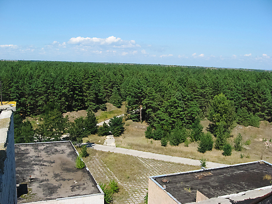 포토 JPG 해외이미지 식물 유럽 산업 포스터 여행 창문 벽지 지붕 바닥 풍경 사람없음 건물 계단 힘 에너지 발코니 고독 쓰레기 버리기 폐허 원자 찢어짐 원자력 구시가지 옛날 요금 우크라이나 조감도 콘크리트 해외포토 건축물 감정 나라 모션 파일형식 이미지허브