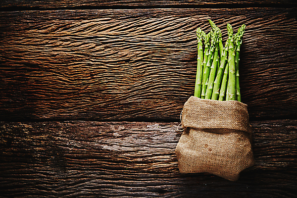 포토 JPG 해외이미지 계절 음식 백그라운드 다이어트 채소 재료 자연 건강 요리 사람없음 목재 초록색 식사 수확 신선 그룹 다발 묶기 보따리 유기농 아스파라거스 날것 내추럴 채식주의자 해외포토 나무 웰빙 컬러 농업 모션 생태계 채식 파일형식 이미지허브