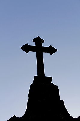 포토 JPG 해외이미지 모양 실루엣 종교 컨셉 십자가 오렌지 하늘 날씨 사람없음 빛 햇빛 태양 조각상 교회 평화 일출 믿음 검은색 어둠 일몰 안개 광선 기도 심볼 묘사 신성 천국 신앙심 추모 회복 해외포토 자연요소 감정 컬러 과일 종교건축 촬영기법 건물 조형물 노을 파일형식 이미지허브