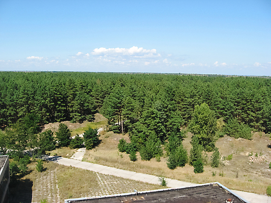 포토 JPG 해외이미지 식물 유럽 포스터 여행 창문 벽지 지붕 바닥 주택 풍경 사람없음 건물 계단 힘 발코니 쓰레기 위험 버리기 부식 폐허 원자 시들음 원자력 구시가지 드론 옛날 요금 우크라이나 조감도 콘크리트 해외포토 건축물 나라 컨셉 모션 에너지 파일형식 이미지허브
