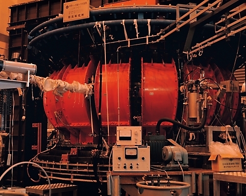 포토 JPG 산업 공장 실내 사람없음 기계 중장비 산업장비 시설 산업시설 설비 제조업 국내포토 공업 내부 장비 파일형식