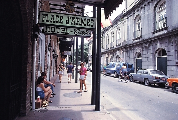 포토 JPG 주간 해외풍경 건축물 건축 도로 길 자연 거리 거리풍경 사람 풍경 빌딩 여러명 야외 건물 도시풍경 도시 상업시설 국내포토 자연요소 해외 다수 교통시설 시설 생태계 상업 파일형식