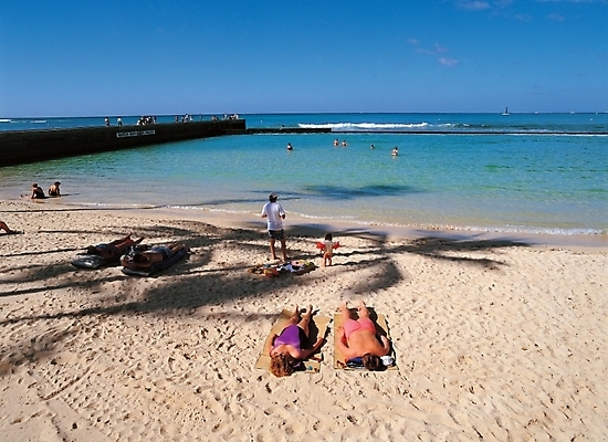 포토 JPG 주간 바다 자연 사람 풍경 해변 야외 여름 모래사장 뷰티 선탠 휴양지 국내포토 자연요소 계절 장소 생태계 파일형식