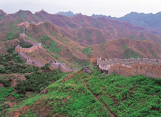 포토 JPG 주간 해외풍경 시설물 건축물 건축 아시아 외국문화 여행 고건축 해외건축 자연 산 중국문화 사람 풍경 야외 관광지 여행객 중국 동양건축 세계문화유산 문화재 성 성벽 만리장성 중국건축 국내포토 자연요소 동양문화 해외 나라 문화 생태계 파일형식 동양