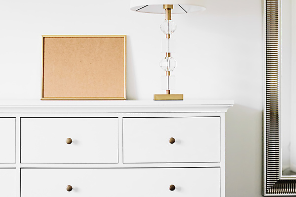 포토 JPG 해외이미지 액자 실내 사람없음 인테리어 스탠드 서랍장 목업 수면등 해외포토 디자인 가구 조명 내부 파일형식 이미지허브