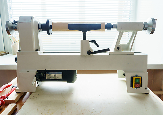 포토 JPG 해외이미지 직업 손 산업 백그라운드 기술 취미 사람없음 목재 기계 장비 기구 도구 공구 업무 작업 작업실 제조 목수 서식 목공예 장인 되감기 솜씨 수목 재주꾼 조작 해외포토 나무 재료 신체부위 공예 파일형식 이미지허브