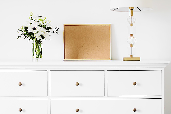 포토 JPG 해외이미지 꽃 액자 실내 사람없음 인테리어 꽃병 스탠드 서랍장 목업 수면등 해외포토 식물 디자인 가구 조명 내부 파일형식 이미지허브