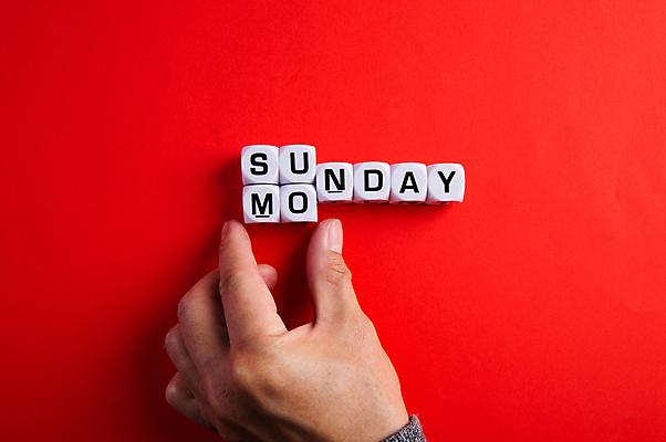 포토 JPG 해외이미지 라이프스타일 컨셉 비즈니스 응원 성공 새로움 사람없음 쪽지 블록 인사 업무 일주일 메시지 변화 큐브 시작 긍정 주말 격려 일요일 업그레이드 염원 월요일 조언 카피스페이스 해외포토 감정 모션 생활 공백 예절 작업 요일 파일형식 이미지허브