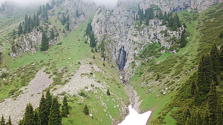포토 JPG 해외이미지 나무 계절 도로 여행 자국 자연 하늘 휴가 산 파노라마 사람 사람없음 야외 초록색 물 파란색 강 환경 골짜기 계곡 폭포 하이킹 최고 정상 숲 언덕 지역 드론 전국 절정 해외포토 자연요소 식물 길 컬러 교통시설 레저 촬영기법 생태계 파일형식 이미지허브