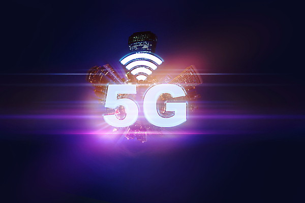 포토 JPG 해외이미지 선 인터넷 일러스트 비즈니스 통신 모바일 추상 미래 기술 사람 사람없음 빛 스마트폰 핸드폰 글로벌 디지털 자료 웹 정보 네트워크 연결 무선전화기 스마트 서비스 속도 신호 와이파이 시스템 광 소셜 네트워킹 해외일러스트 컨셉 무늬 전자제품 스마트기기 전화기 무선인터넷 파일형식 이미지허브