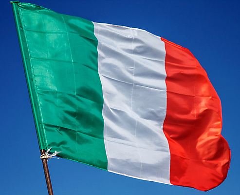 포토 JPG 해외이미지 배너 유럽 스포츠 백그라운드 곡선 하늘 기념 사람없음 초록색 파란색 축구 이탈리아 덮개 깃발 로마 실크 심볼 사인 군용 깃대 잔물결 전국 정부 추모 표준 해외포토 나라 물결 선 컬러 군대 구기 뚜껑 직물 파일형식 이미지허브