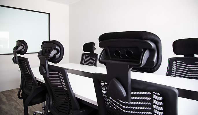 포토 JPG 해외이미지 디자인 백그라운드 의자 회사 비즈니스 건축양식 창문 유리 탁자 회의 바닥 직장 실내 사람없음 내부 사무실 햇빛 3D 방 도시 재산 책상 회의실 진짜 해외포토 건축 가구 재질 금융 태양 디지털합성 파일형식 이미지허브