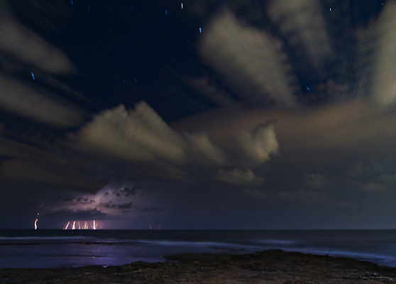 포토 JPG 해외이미지 구름 바다 자연 하늘 날씨 사람없음 빛 어둠 힘 야간 위험 번개 지중해 볼트 폭풍 뇌우 스트라이크 해외포토 자연요소 컨셉 공구 생태계 파일형식 이미지허브