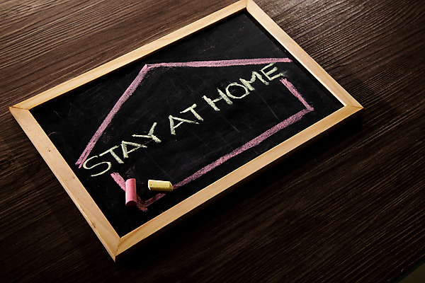 포토 JPG 해외이미지 백그라운드 컨셉 주택 안전 사람없음 단어 건강관리 검은색 칠판 메시지 수비 바이러스 보호 사인 분필 고립 전염병 해외포토 문자 컬러 모션 건강 관리 건물 질병 초크 파일형식 이미지허브