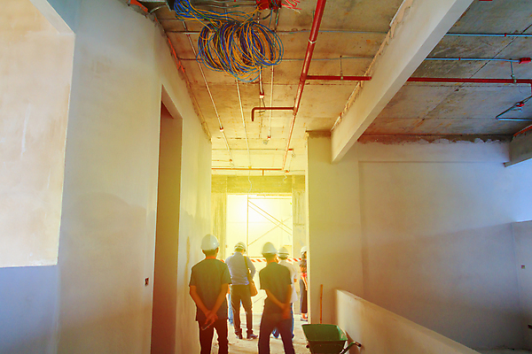 포토 JPG 해외이미지 디자인 산업 벽 비즈니스 건축양식 바닥 주택 프레임 실내 사람 사람없음 내부 건물 빛 사무실 햇빛 산책 방 장비 성장 도시 업무 엔지니어 땅 투자 시멘트 지역 공학 개발 건축업자 방법 설치 업그레이드 주거지 채널 콘크리트 해외포토 건축물 교육 건축 휴식 태양 작업 기술자 파일형식 이미지허브