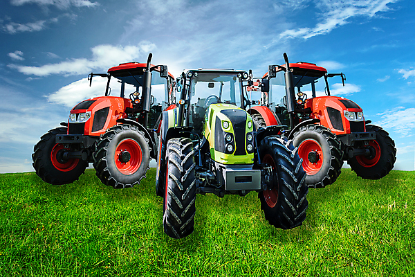 포토 JPG 해외이미지 산업 농업 교통시설 하늘 새로움 사람없음 농장 농경지 세일 맑음 힘 기계 장비 운전 수확 시골 바퀴 그룹 농부 큼 자르기 수집 전시회 타이어 쇼 트랙터 무거움 엔진 디젤 목록 밭일 분배 선로 해외포토 직업 교통 컨셉 모션 날씨 전시 무게 크기 농기계 시설 특수차량 파일형식 이미지허브