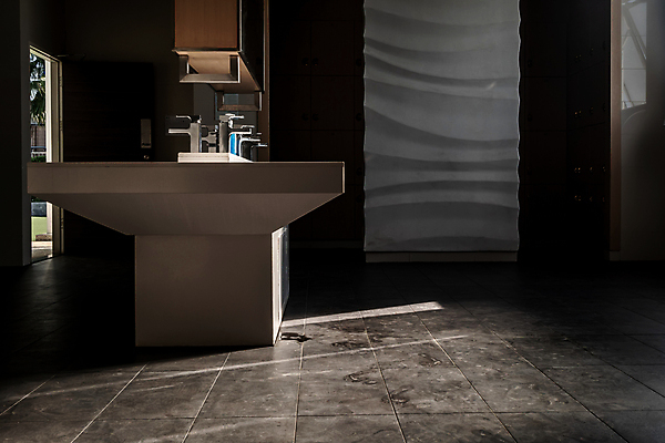 포토 JPG 해외이미지 디자인 가구 건축양식 바닥 사람없음 내부 청결 욕실 흰색 도자기 위생 싱크대 대야 일반 변기통 해외포토 건축 컬러 생활용품 개수대 파일형식 이미지허브