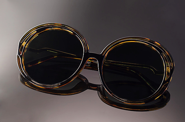 포토 JPG 해외이미지 직업 안경 어린이 파도 바다 가족 휴식 건강 안전 사람 경사 사람없음 옆모습 장식 여름 파란색 빛 태양 반사 수영 거울 회색 덮개 광선 껍질 신선 투명 닫기 선탠 보호 시원함 땅 오브젝트 다이빙 주말 규칙 닦기 숨김 천창 해외포토 자연요소 잡화 계절 뷰포인트 컬러 컨셉 관계 모션 뚜껑 수상스포츠 수중스포츠 파일형식 이미지허브