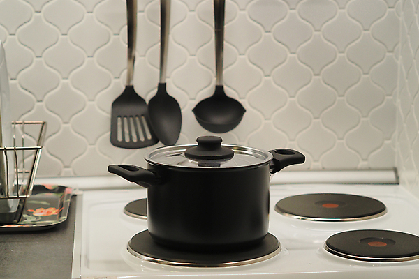 포토 JPG 해외이미지 요리 사람없음 주방 식당 숟가락 가전제품 기구 국자 해외포토 주방용품 수저 상점 파일형식 이미지허브