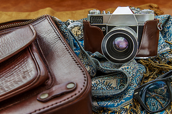 포토 JPG 해외이미지 안경 가방 사람없음 카메라 골동품 빈티지 클래식 오브젝트 복고 해외포토 잡화 컨셉 전자제품 파일형식 이미지허브