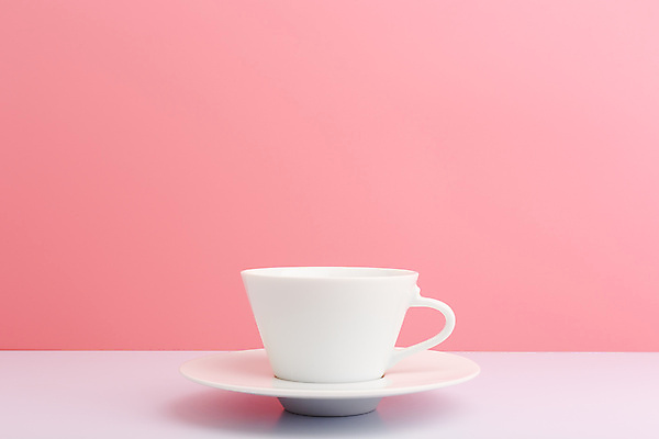 포토 JPG 해외이미지 실내 사람없음 찻잔 컵받침 카피스페이스 분홍색배경 해외포토 분홍색 백그라운드 잔 내부 공백 받침대 파일형식 이미지허브
