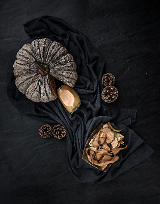 포토 JPG 해외이미지 문화 음식 조각 백그라운드 다이어트 채소 호박 디저트 건조 요리 미술 사람없음 목재 뷰티 노란색 튀김 신선 달콤 맛 굽기 깨 구성 이국적 해외포토 나무 컬러 컨셉 식재료 재료 문화예술 건강 조미료 구이 파일형식 이미지허브