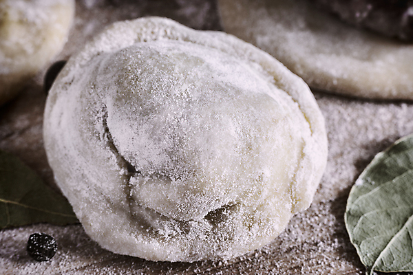 포토 JPG 해외이미지 전통 음식 탁자 양파 육류 돼지고기 요리 사람없음 목재 가로 주방 계란 저녁식사 신선 그룹 먹기 향신료 반죽 밀가루 성분 건강식 내추럴 점심식사 경단 해외포토 나무 가구 채소 식재료 재료 모션 알 식사 가루 향미료 파일형식 이미지허브