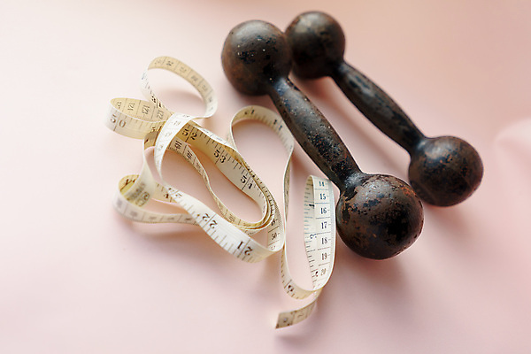 포토 JPG 해외이미지 모양 라이프스타일 스포츠 백그라운드 컨셉 신체 다이어트 근육 건강 사람없음 건물 운동 약 금속 검은색 힘 아령 장비 기차 흰색 무게 몸무게 보디빌딩 철 연습 측정 오브젝트 고민 체육관 에어로빅 파운드 무거움 고립 돌봄 리프팅 적자 철강 해외포토 건축물 감정 육상교통 컬러 돈 의학 모션 재질 대중교통 생활 헬스 춤 파일형식 이미지허브