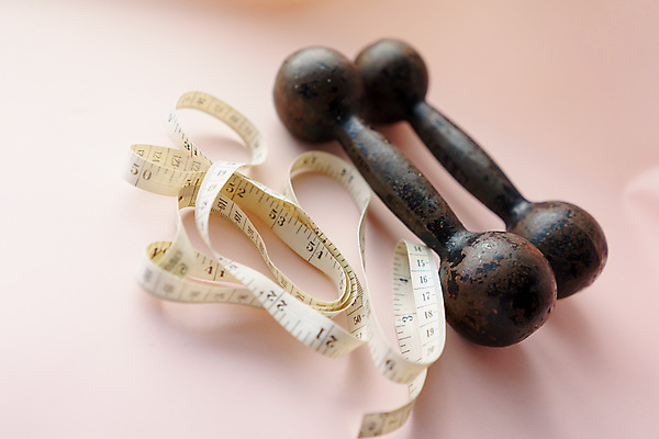 포토 JPG 해외이미지 모양 라이프스타일 스포츠 백그라운드 컨셉 신체 다이어트 근육 건강 사람없음 건물 운동 약 금속 검은색 힘 아령 장비 기차 흰색 무게 몸무게 보디빌딩 철 연습 측정 오브젝트 고민 체육관 에어로빅 파운드 무거움 고립 돌봄 리프팅 적자 철강 해외포토 건축물 감정 육상교통 컬러 돈 의학 모션 재질 대중교통 생활 헬스 춤 파일형식 이미지허브