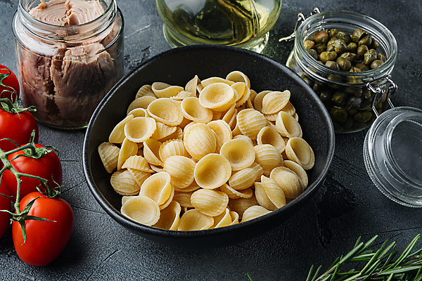 포토 JPG 해외이미지 회색배경 사람없음 껍질 밀 참치 성분 통조림 병조림 생식 핸드메이드 해외포토 백그라운드 곡류 어류 회색 파일형식 이미지허브