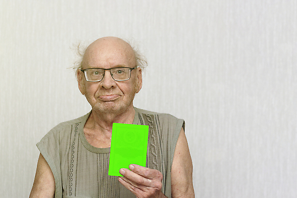 포토 JPG 해외이미지 템플릿 디자인 노년 남자 포스터 얼굴 백그라운드 컨셉 텍스트 통신 광고판 관리 한명 사람 성인 초록색 공백 방 정보 신용카드 메시지 은퇴 사인 그림 질감 정사각형 보여주기 엘리먼트 옛날 해외포토 도형 1 컬러 모션 알림판 신체부위 금융 판 파일형식 이미지허브