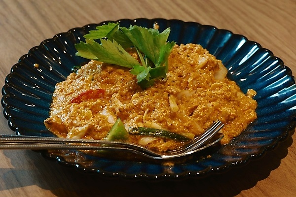 포토 JPG 해외이미지 접시 음식 백그라운드 채소 탁자 요리 동양인 사람없음 목재 초록색 노란색 식당 식사 저녁식사 튀김 게 신선 뜨거움 허브 해산물 점심식사 해외포토 나무 식물 식기 컬러 가구 재료 갑각류 인종 상점 파일형식 이미지허브