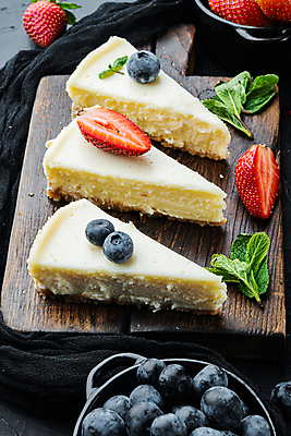 포토 JPG 해외이미지 딸기 디저트 사람없음 케이크 달콤 블루베리 치즈케이크 해외포토 음식 과일 맛 파일형식 이미지허브