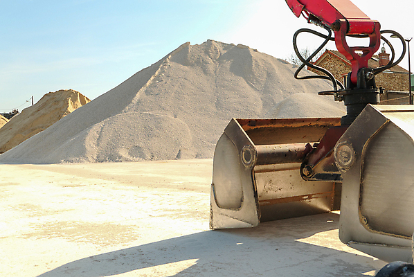 포토 JPG 해외이미지 직업 산업 모래 비즈니스 교통시설 사람없음 야외 쌓기 기계 흙 장비 건설현장 땅 굴착기 삽 무거움 공학 흙더미 개발 채석 콘크리트 해외포토 교육 교통 모션 건설업 중장비 무게 시설 파일형식 더미 이미지허브