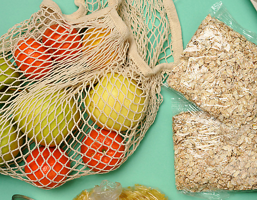 포토 JPG 해외이미지 과일 실내 사람없음 자연보호 장바구니 오브젝트 에코 담기 비닐포장 오트밀 제로웨이스트 민트색배경 네트백 해외포토 백그라운드 가방 포장 모션 자연 내부 쇼핑 바구니 환경 그린캠페인 보호 사회이슈 민트색 파일형식 귀리 이미지허브