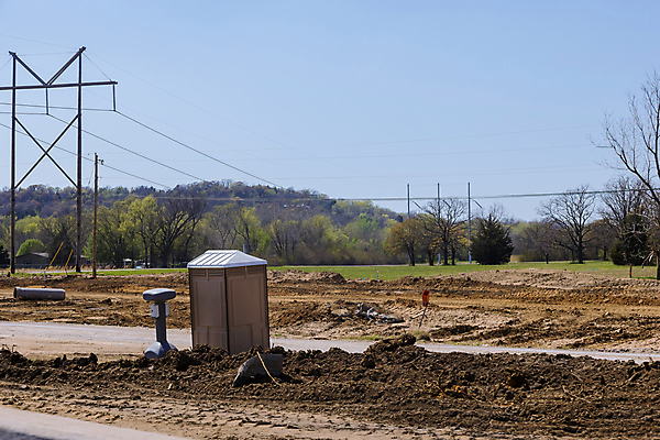 포토 JPG 해외이미지 모바일 이벤트 사람없음 야외 물 상자 환경 장비 건설현장 욕실 장롱 위생 휴대용 플라스틱 화장실 시설 변기 일반 생태학 위생관리 줄서기 해외포토 자연요소 교육 가구 모션 재질 건설업 관리 오브젝트 파일형식 이미지허브