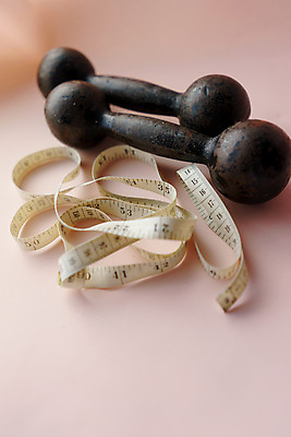 포토 JPG 해외이미지 모양 라이프스타일 스포츠 백그라운드 컨셉 신체 다이어트 근육 건강 사람없음 건물 운동 약 금속 검은색 힘 아령 장비 기차 흰색 무게 몸무게 보디빌딩 철 연습 측정 오브젝트 고민 체육관 에어로빅 파운드 무거움 고립 돌봄 리프팅 적자 철강 해외포토 건축물 감정 육상교통 컬러 돈 의학 모션 재질 대중교통 생활 헬스 춤 파일형식 이미지허브