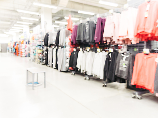 포토 JPG 해외이미지 라이프스타일 옷 실내 사람없음 상점 시장 상품 소프트포커스 쇼핑몰 통로 보케 옷가게 마트 슈퍼마켓 블러 블러효과 의류샵 해외포토 촬영기법 내부 생활 파일형식 효과 이미지허브