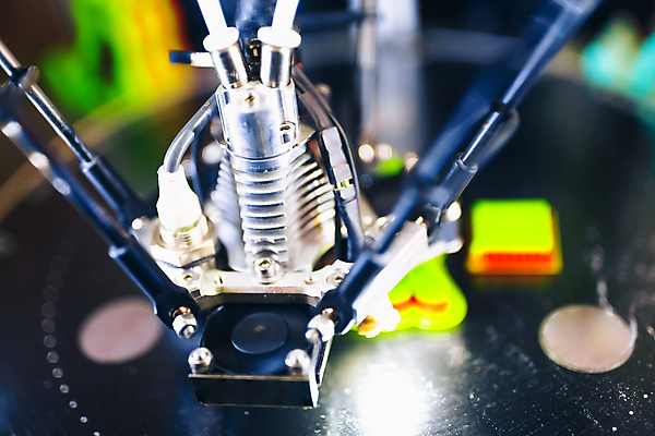 포토 JPG 해외이미지 실내 사람없음 아웃포커스 과학기술 작업 제조 인공 3D프린터 4차산업 해외포토 산업 기술 촬영기법 내부 인쇄기 파일형식 이미지허브