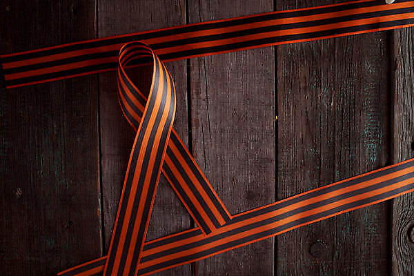 포토 JPG 해외이미지 감정 별 리본 지구 사람없음 빨간색 기쁨 튤립 축하 9 날짜 큼 5월 심볼 전쟁 육군 질서 애국심 소비에트 전국 필승 해외포토 자연요소 꽃 컬러 컨셉 군대 숫자 예절 우승 크기 파일형식 이미지허브